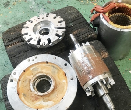 ベアリング交換