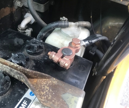 バッテリースイッチの増設