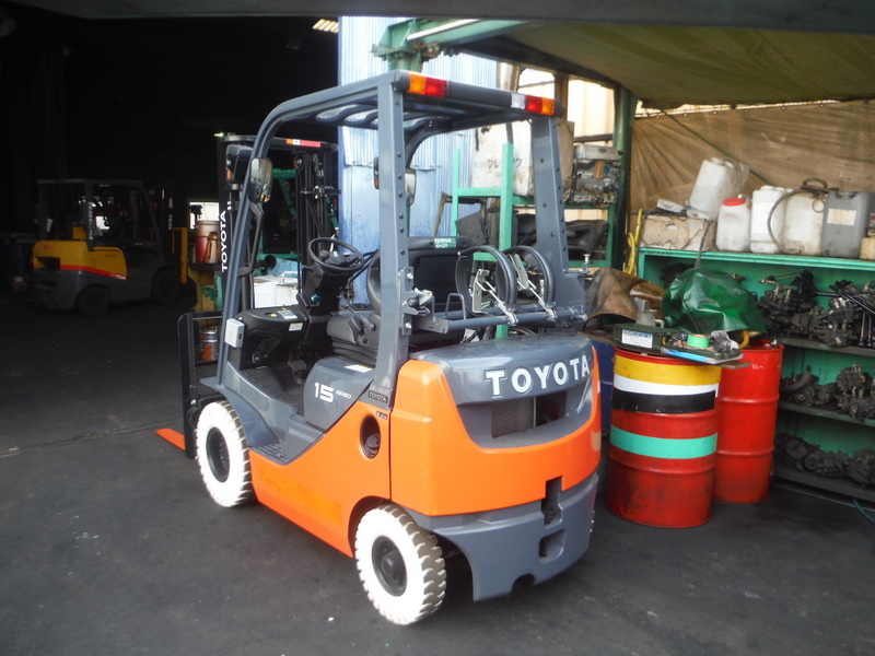 トヨタ 02-8FG15 新古車 – 中古フォークリフト 株式会社アドバンス
