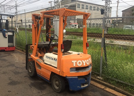 トヨタTOYOTA フォークリフト4FGL15 / 1.5t/ガソリン車/動作確認済み