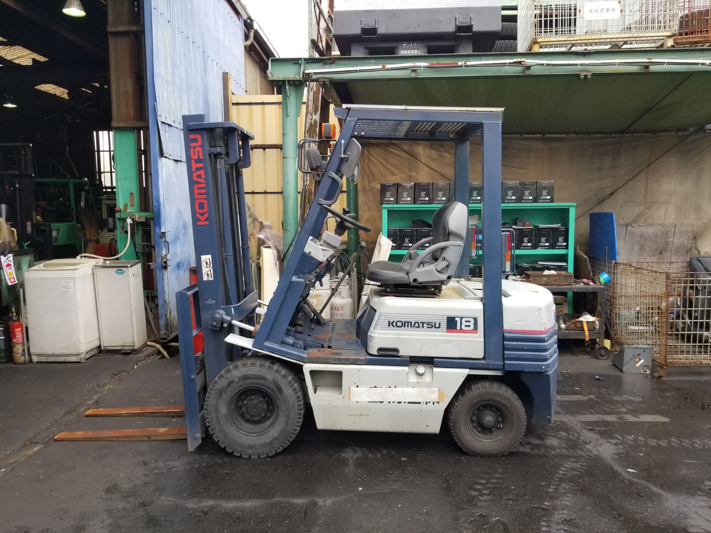 コマツ FG18-15 ガソリン車 3m – 中古フォークリフト 株式会社アドバンス