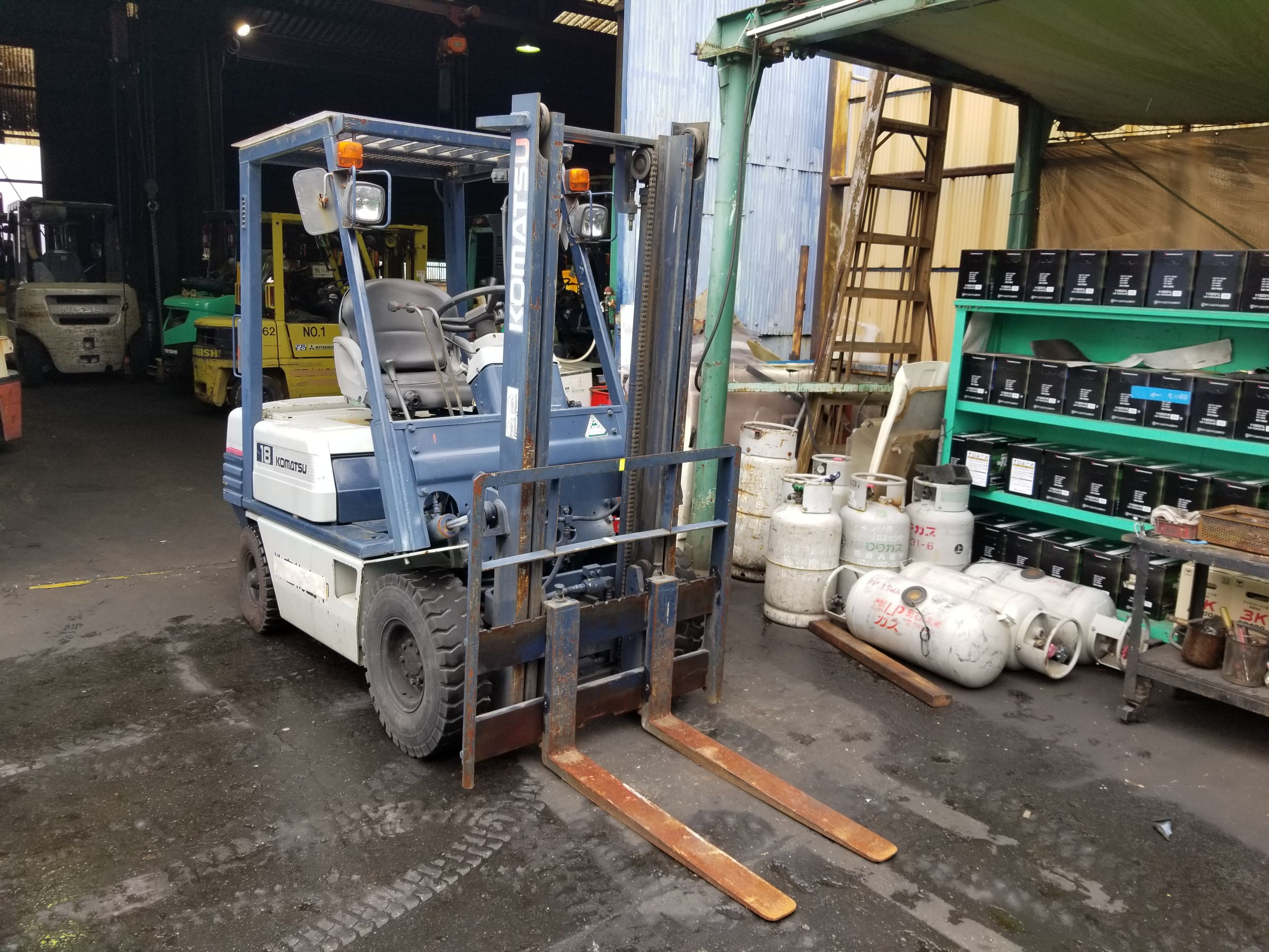 コマツ FG18-15 ガソリン車 3m – 中古フォークリフト 株式会社アドバンス