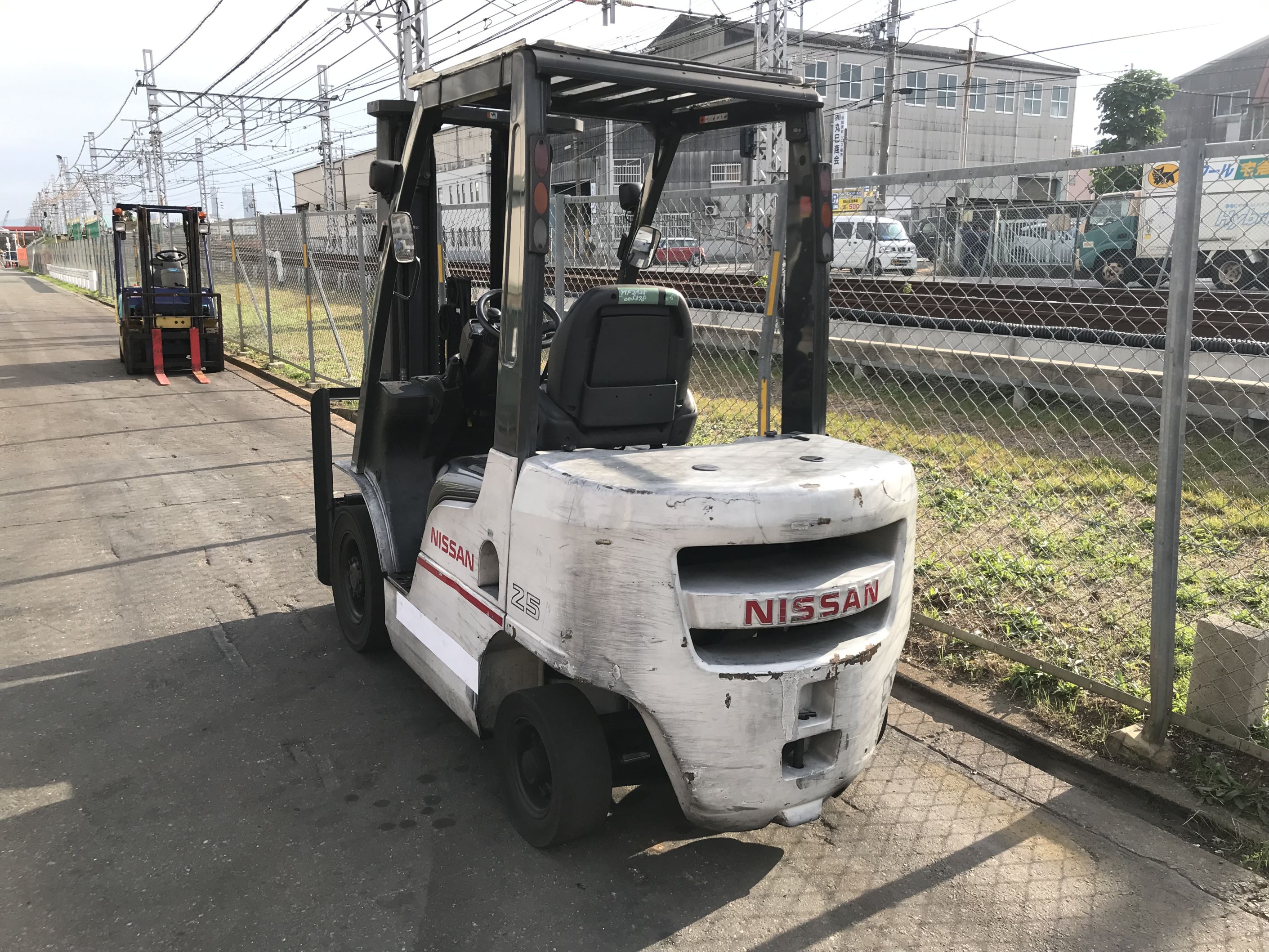 日産 Y1F2A25(FD25) フルフリー4.7mマスト – 中古フォークリフト 株式