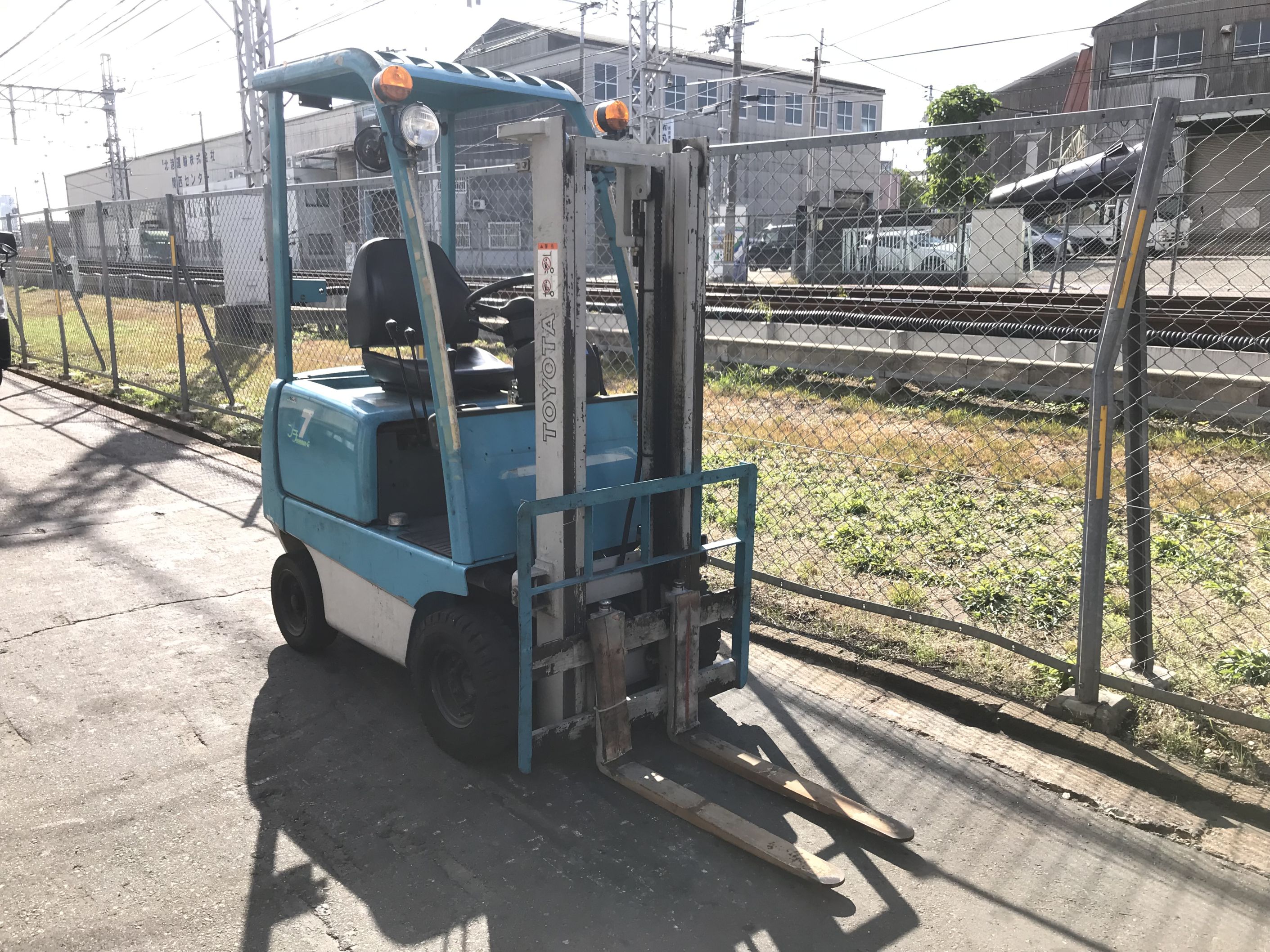 トヨタ 40-3FGL7 ガソリン車 2.5mマスト – 中古フォークリフト 株式