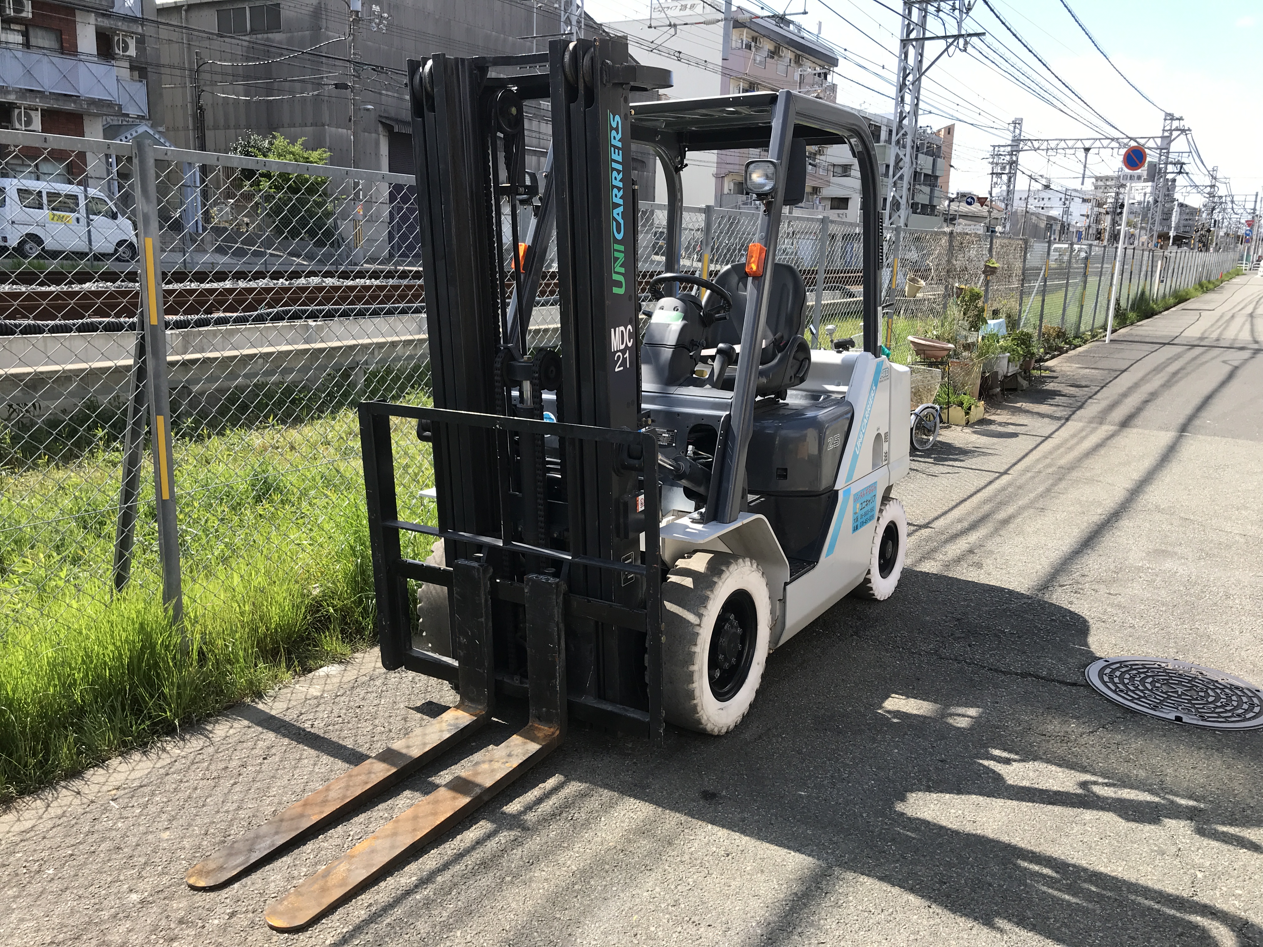 値下げしました！鹿児島発 日産ディーゼルエンジンフォークリフト FJ01