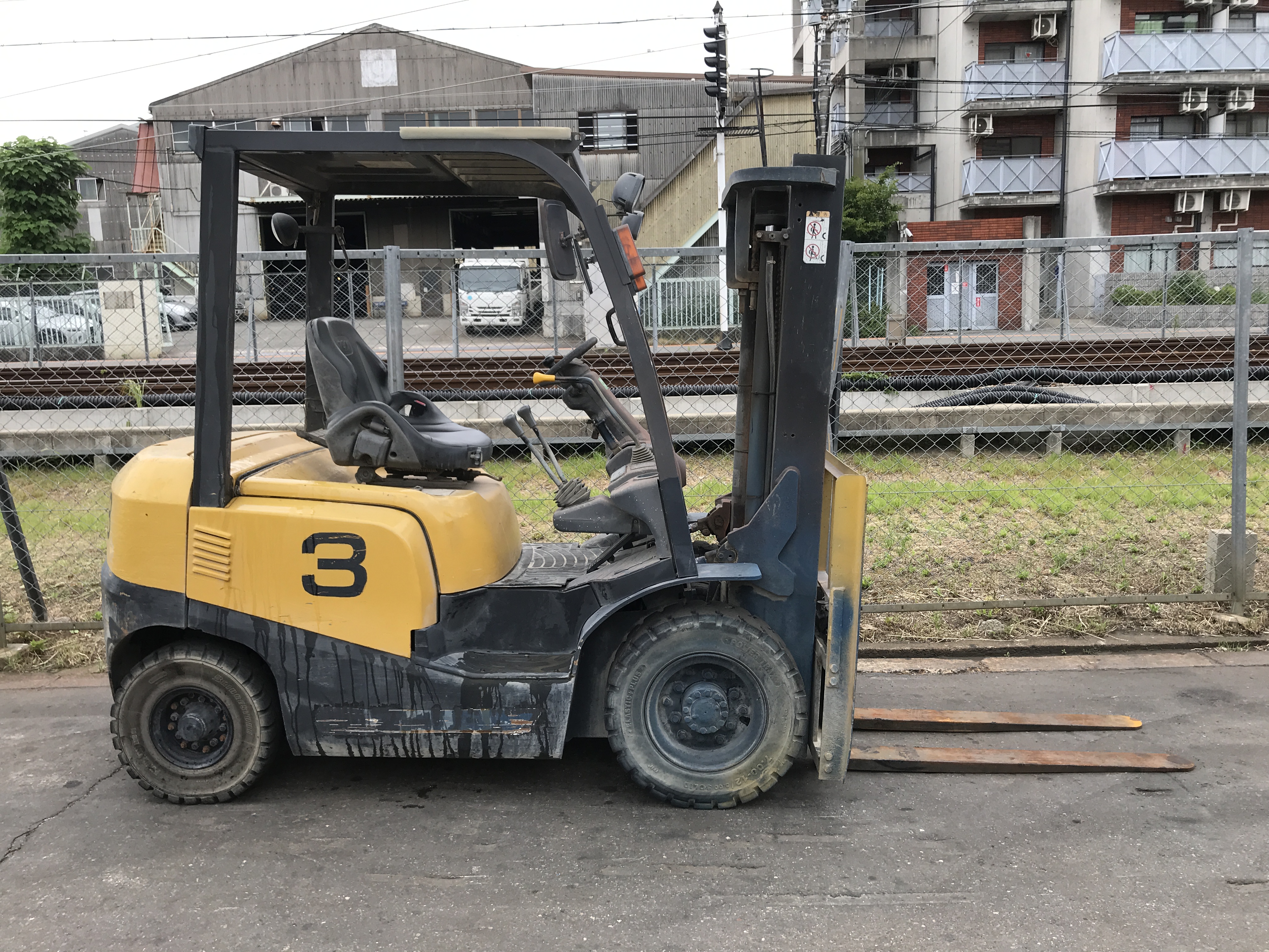 新規お問い合わせ中止＝ジャンク・TCMフォークリフト2t・現状お渡し