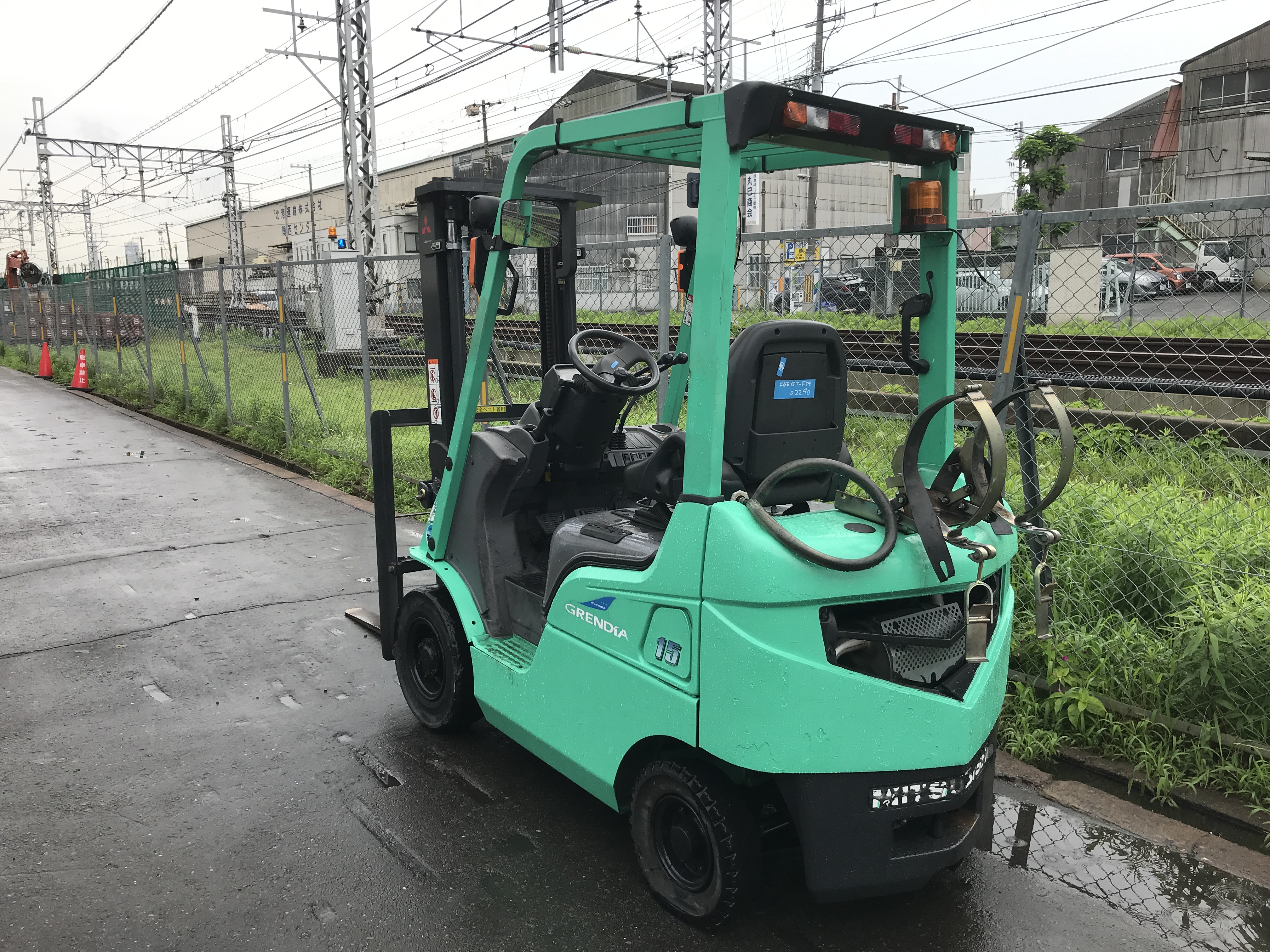 値引きも有るかも三菱フォークリフト1.5トン ガソリン・LPG併用車