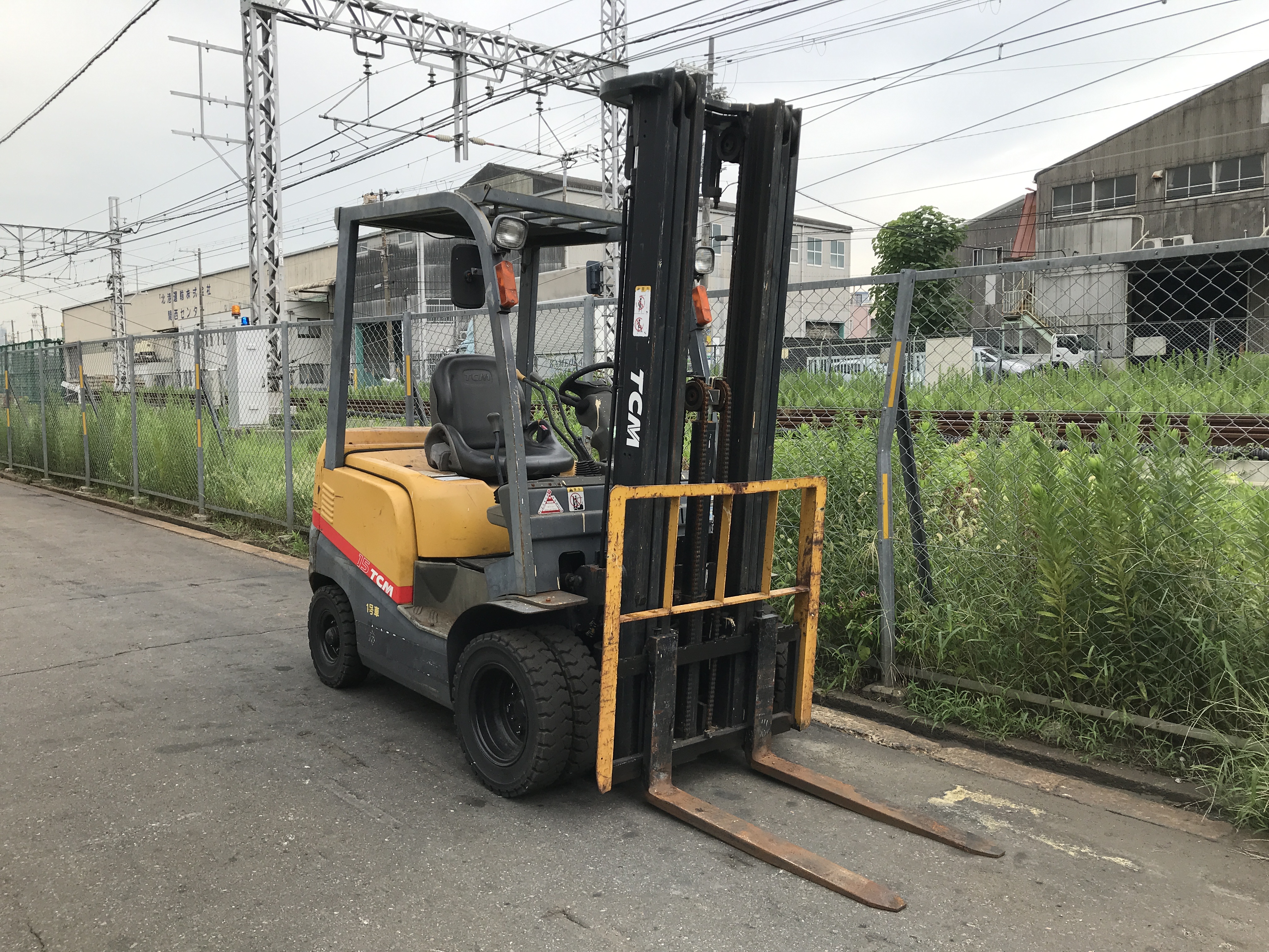 TCM 1.5トン ディーゼル車 5.4mフルフリーマスト FD15C13 – 中古