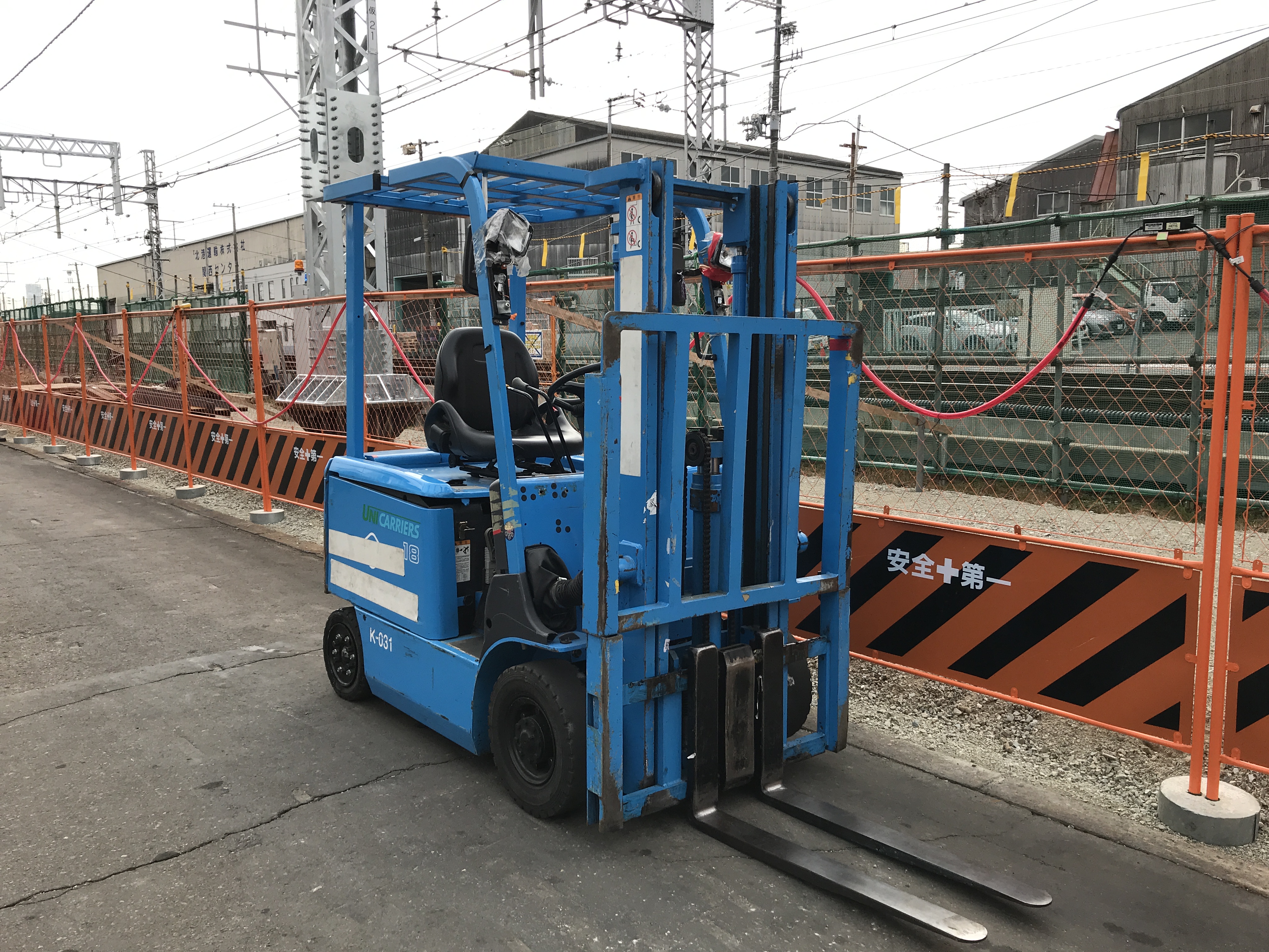 TCM 1.8t バッテリー車 3mフルフリーマスト FB18-8 – 中古