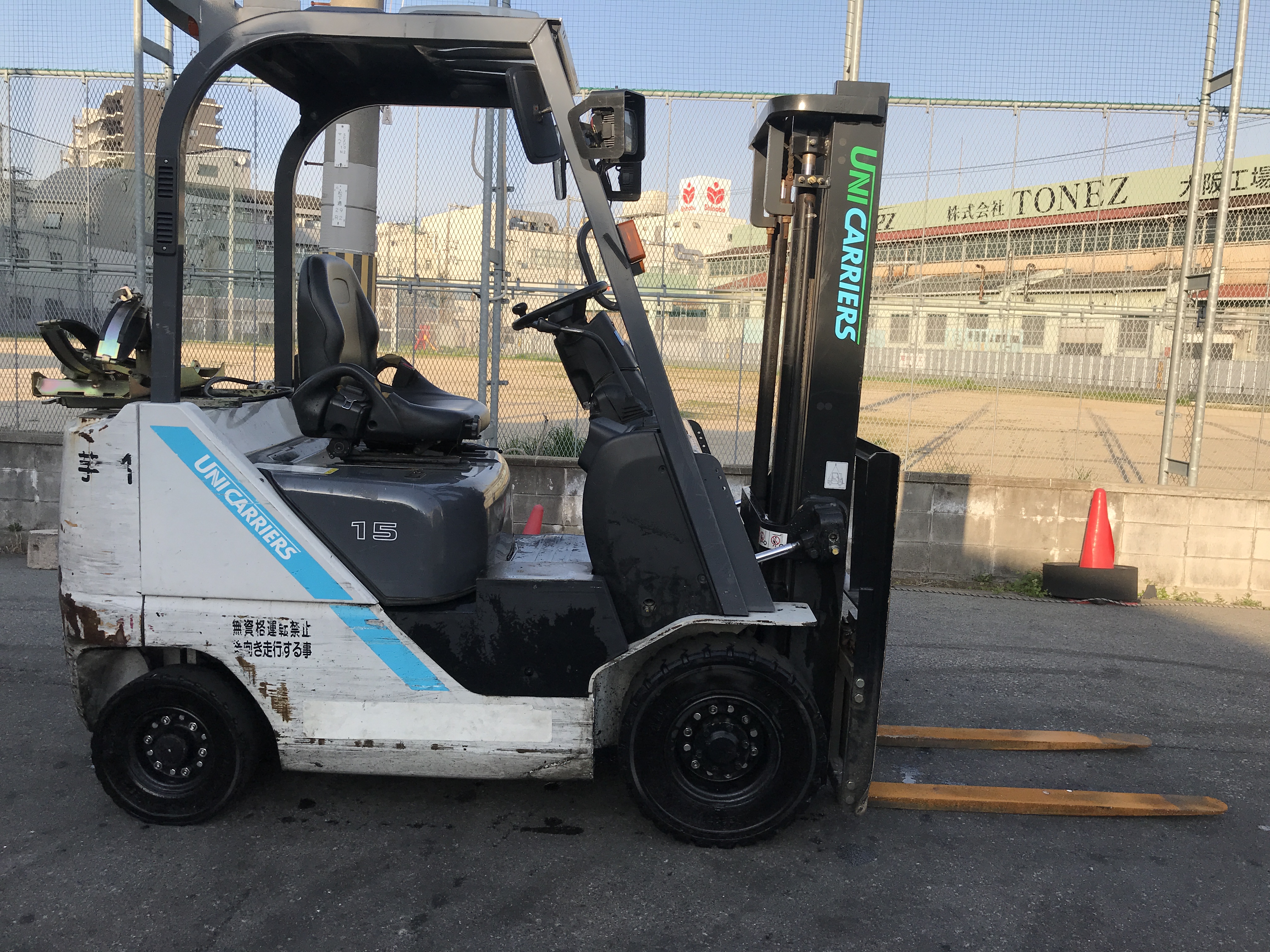 日産フォークリフトLPガス/ガソリン1.5トン