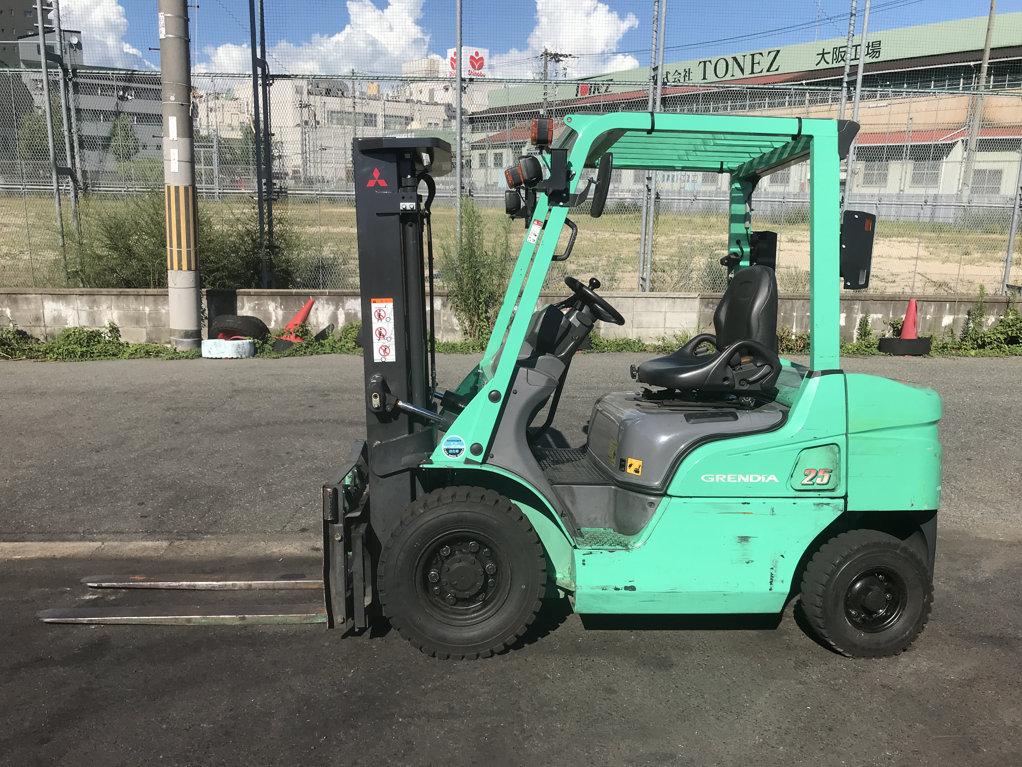 三菱 2.5t ディーゼル車 3mフルフリーマスト サイドシフト KFDE25D