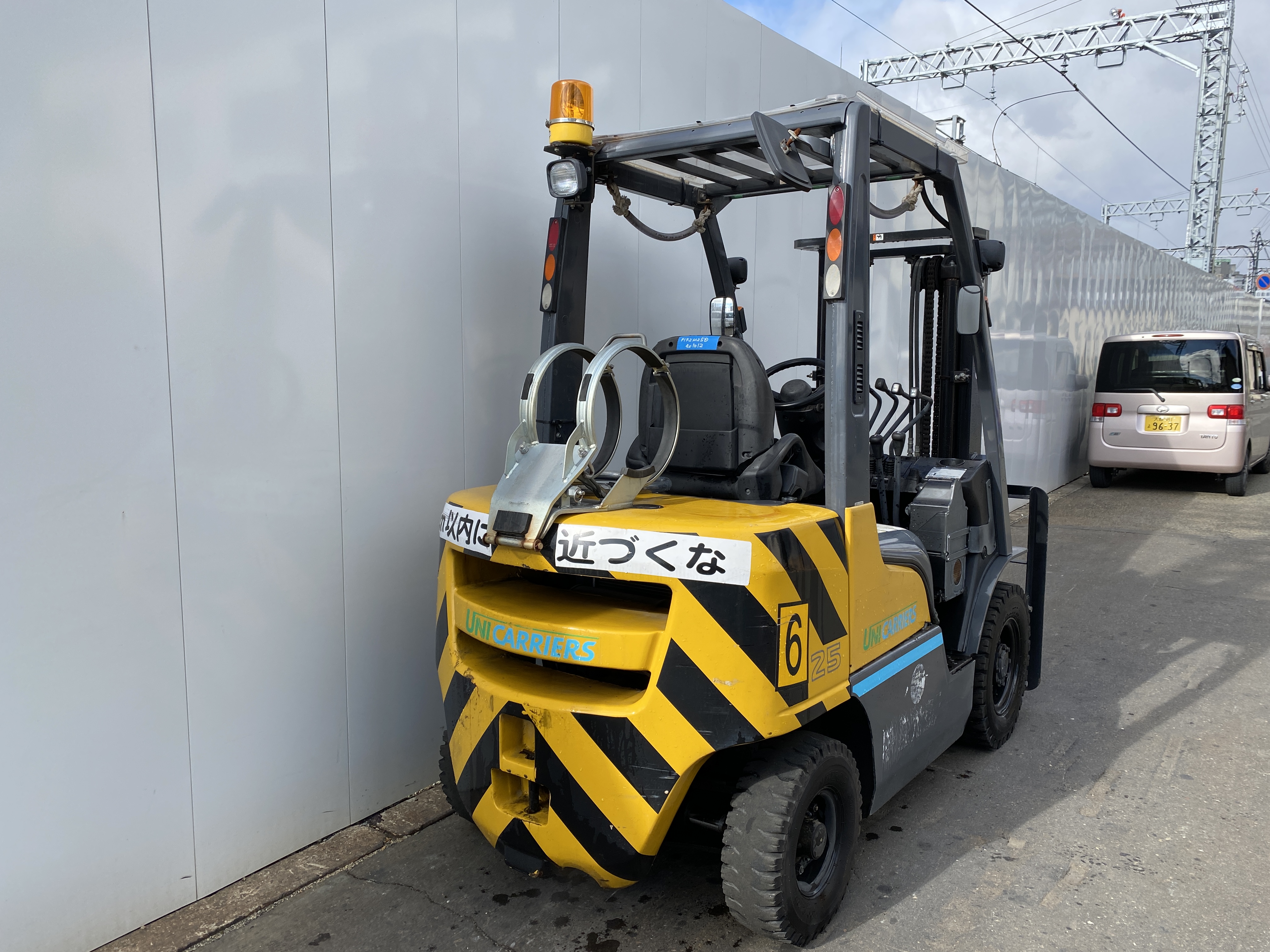 ユニキャリア LPGフォークリフト
