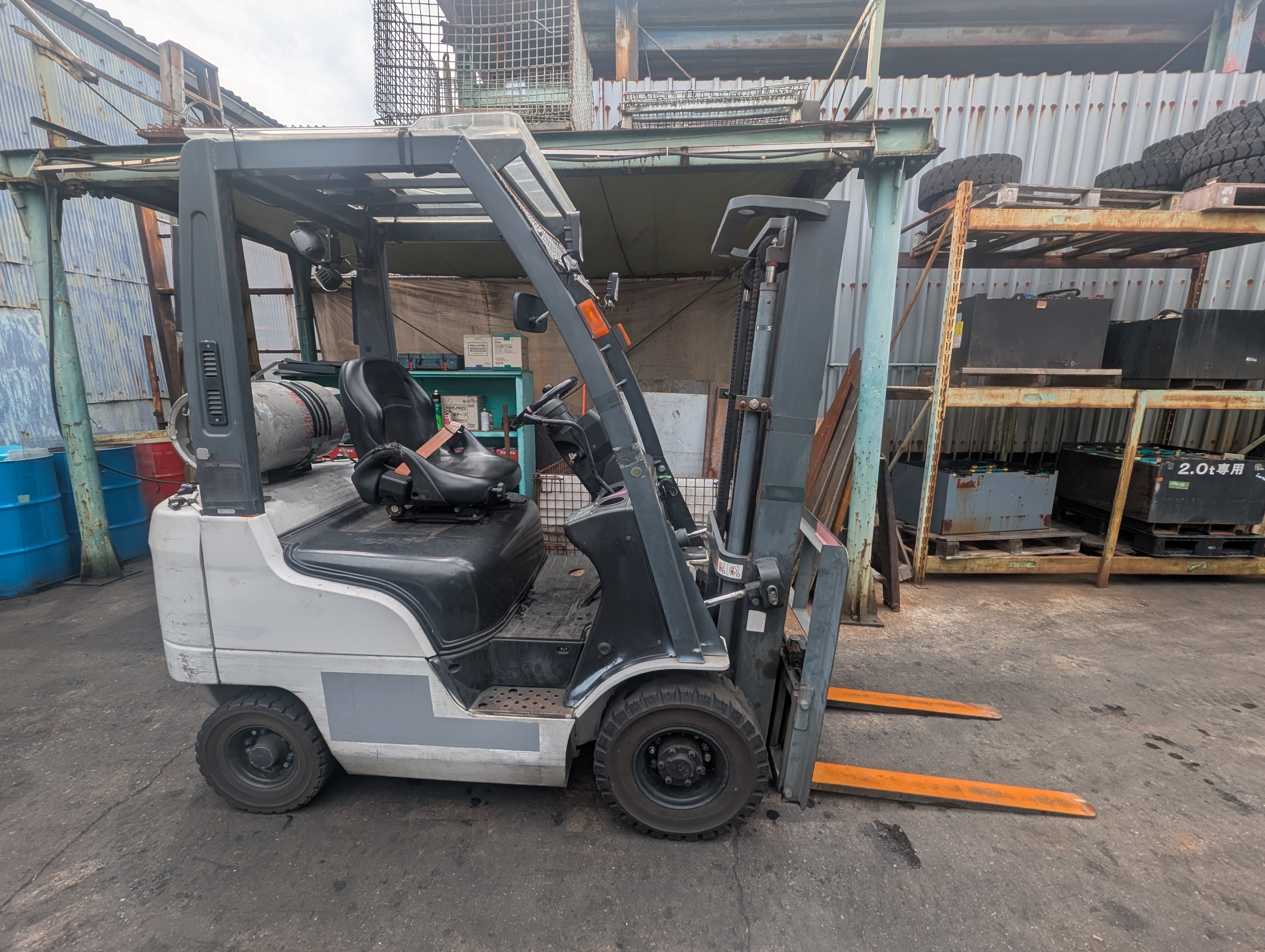 日産フォークリフトLPガス/ガソリン1.5トン